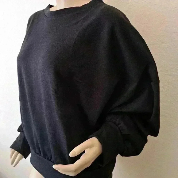 PULL OVER TOP - Picture 3 of 6